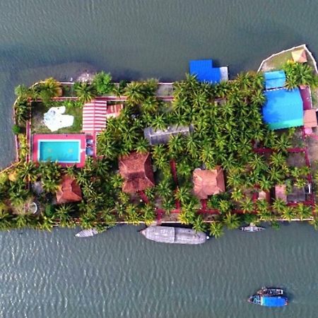 Regant Lake Village, Kollam. Chavara المظهر الخارجي الصورة