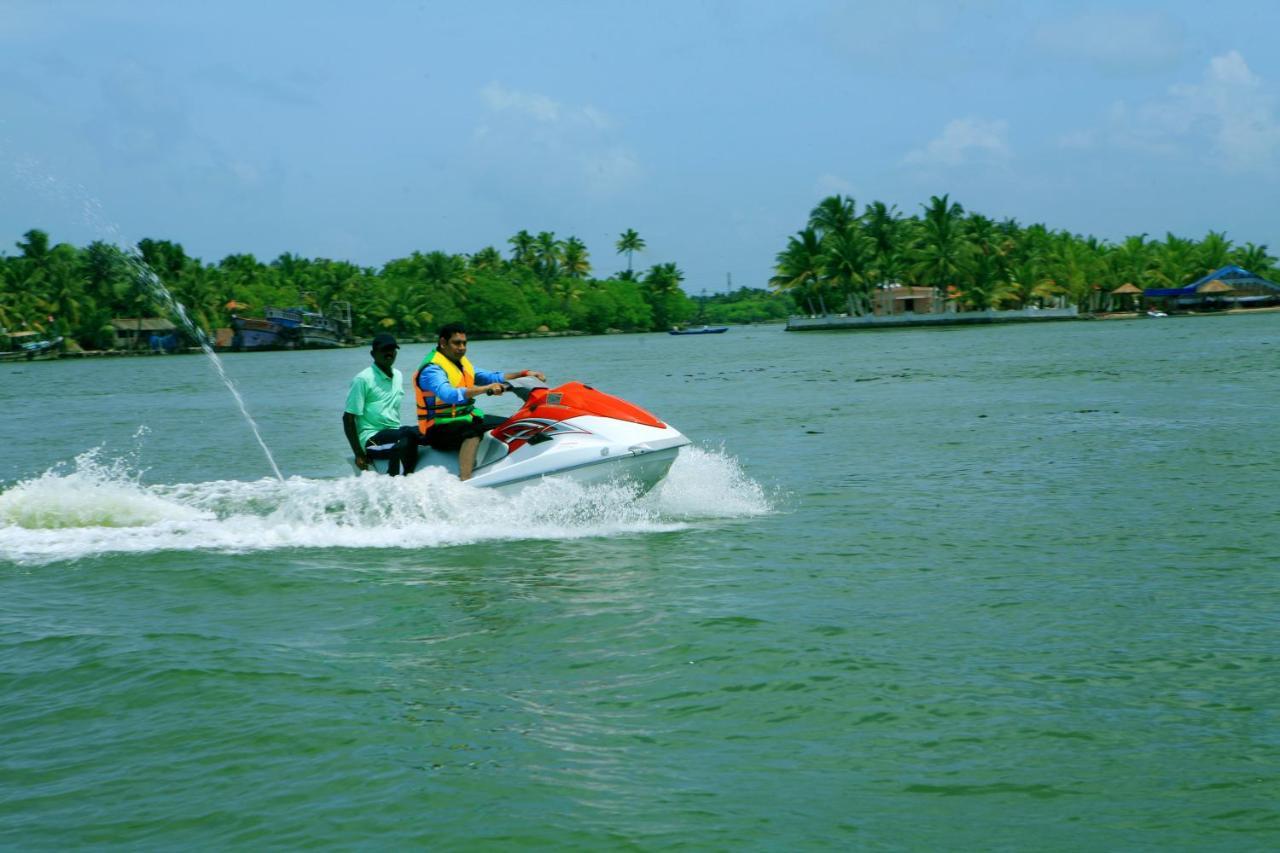 Regant Lake Village, Kollam. Chavara المظهر الخارجي الصورة
