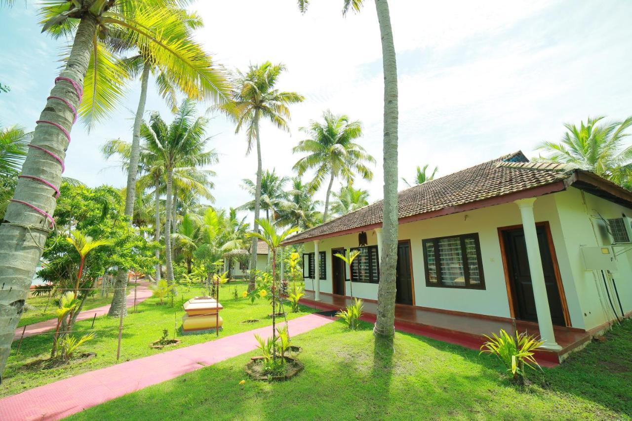 Regant Lake Village, Kollam. Chavara المظهر الخارجي الصورة