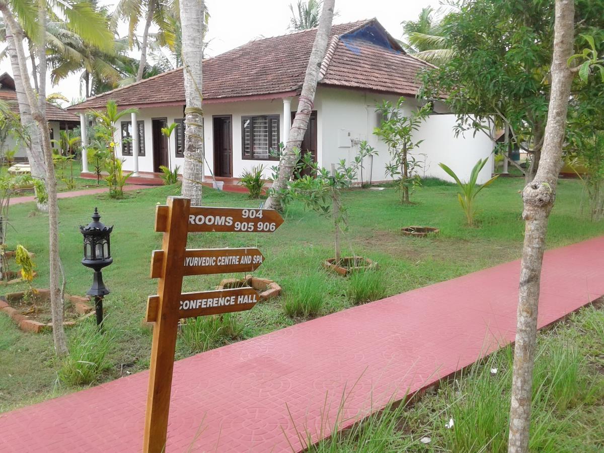 Regant Lake Village, Kollam. Chavara المظهر الخارجي الصورة
