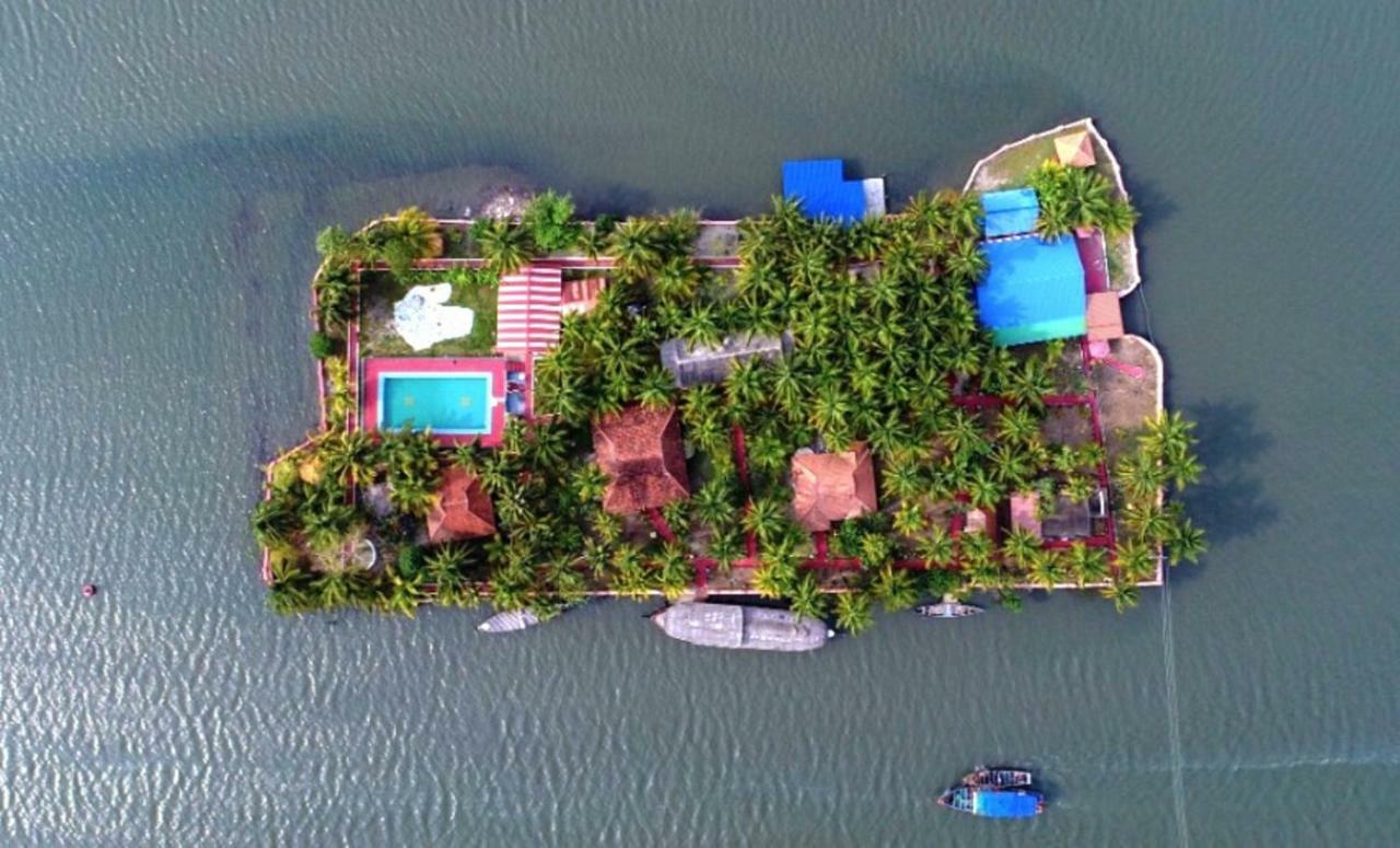 Regant Lake Village, Kollam. Chavara المظهر الخارجي الصورة
